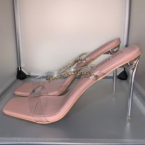 Cape Robbin Nude and clear stiletto size 11